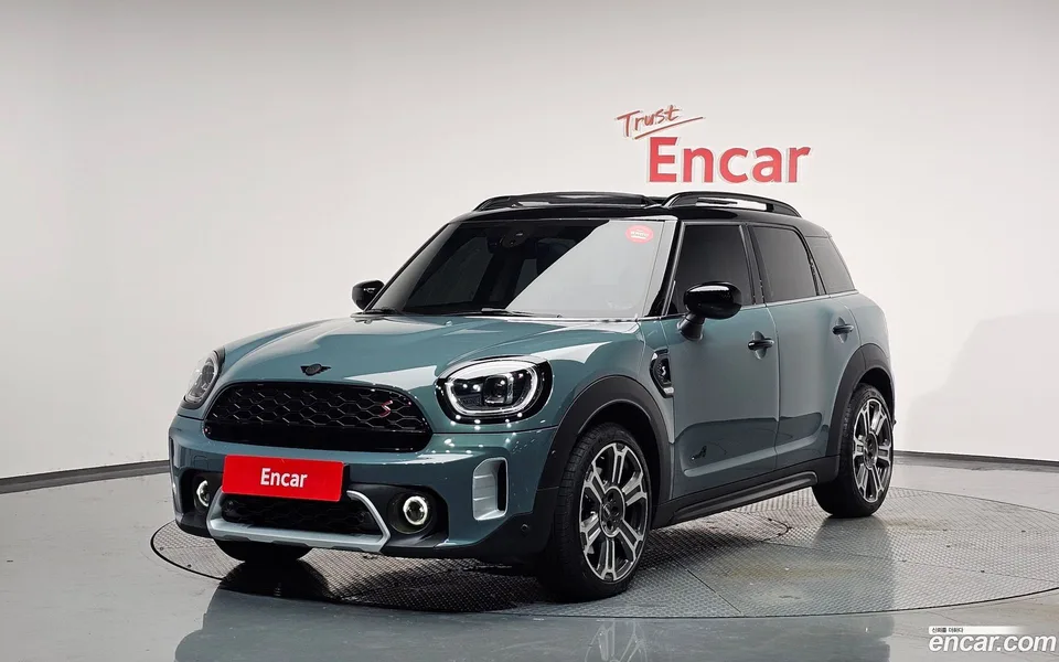 MINI Cooper S Countryman ALL4 2022 — фото 1, купить с доставкой в Москву
