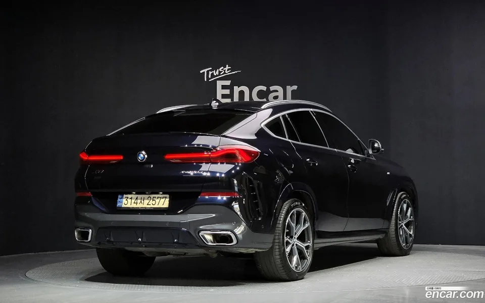 BMW X6 xDrive30d M 2022 — миниатюра 2
