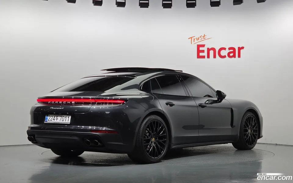 Porsche Panamera (976) 2.9 AWD 2024 — миниатюра 2