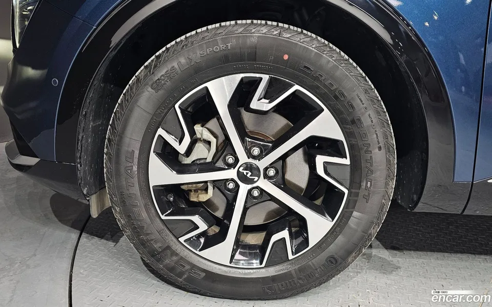 Kia Sportage Hybrid 2WD 2022 — миниатюра 5