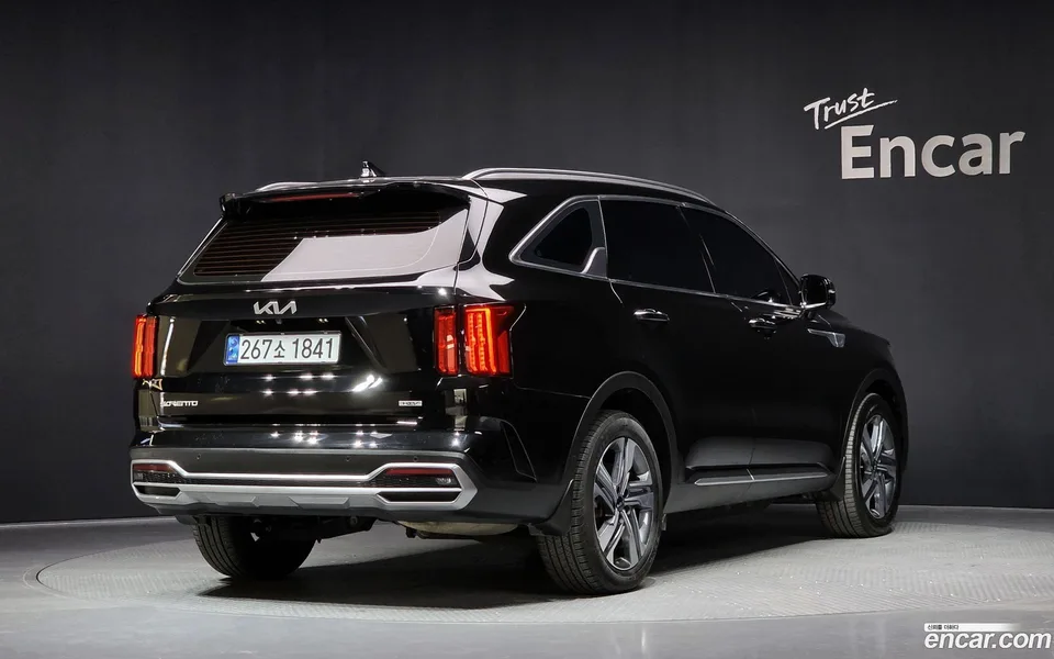 Kia Sorento HEV 1.6 4WD 2022 — миниатюра 2