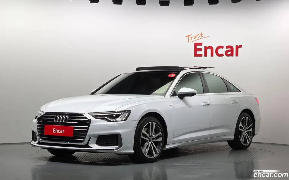 Audi A6 45 TFSI 2022 — фото 1, купить с доставкой в Москву