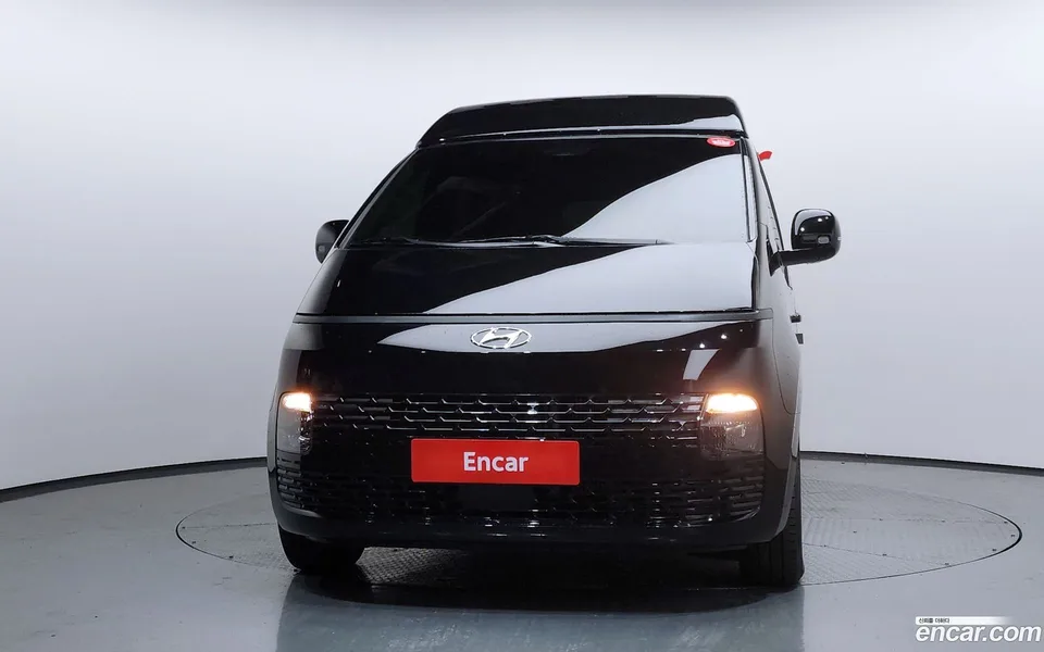 Hyundai Staria 4WD () 2023 — миниатюра 3
