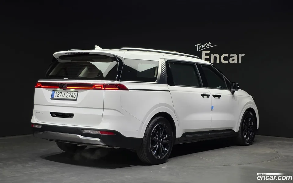 Kia Carnival 7 2022 — миниатюра 2