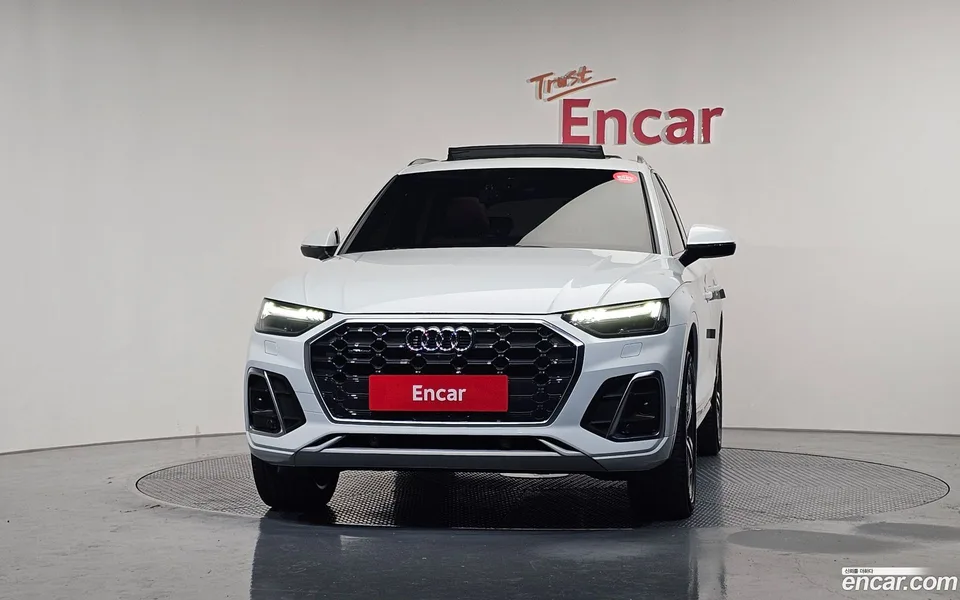 Audi Q5 45 TFSI 2023 — миниатюра 2