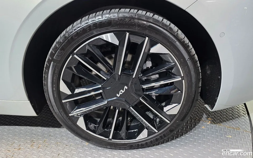 Kia K8 Hybrid 2025 — миниатюра 5