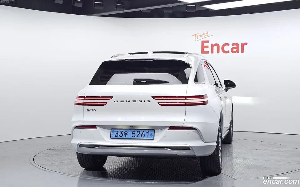 Genesis Electrified GV70 e-AWD 2022 — миниатюра 4