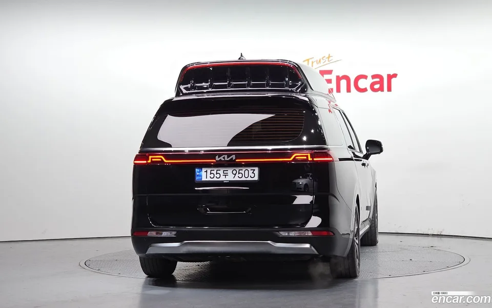 Kia Carnival 9 () 2022 — миниатюра 4