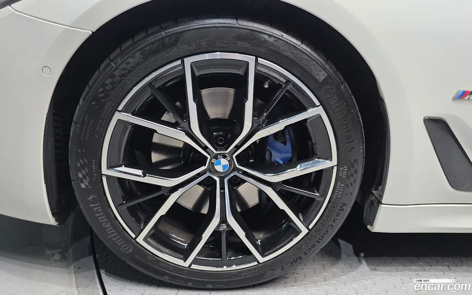 BMW 5 Series 530i M 2022 — миниатюра 5