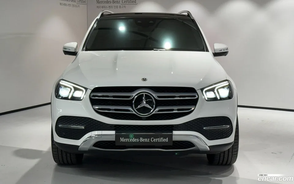 Mercedes-Benz GLE-Class GLE300d 4MATIC 2023 — миниатюра 2