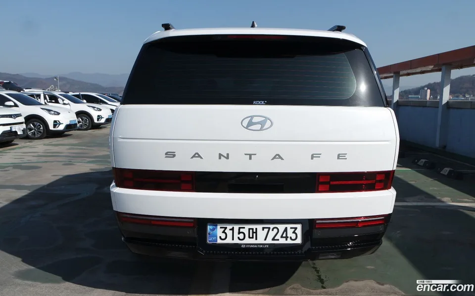 Hyundai SantaFe HEV 1.6 2WD 2023 — миниатюра 4