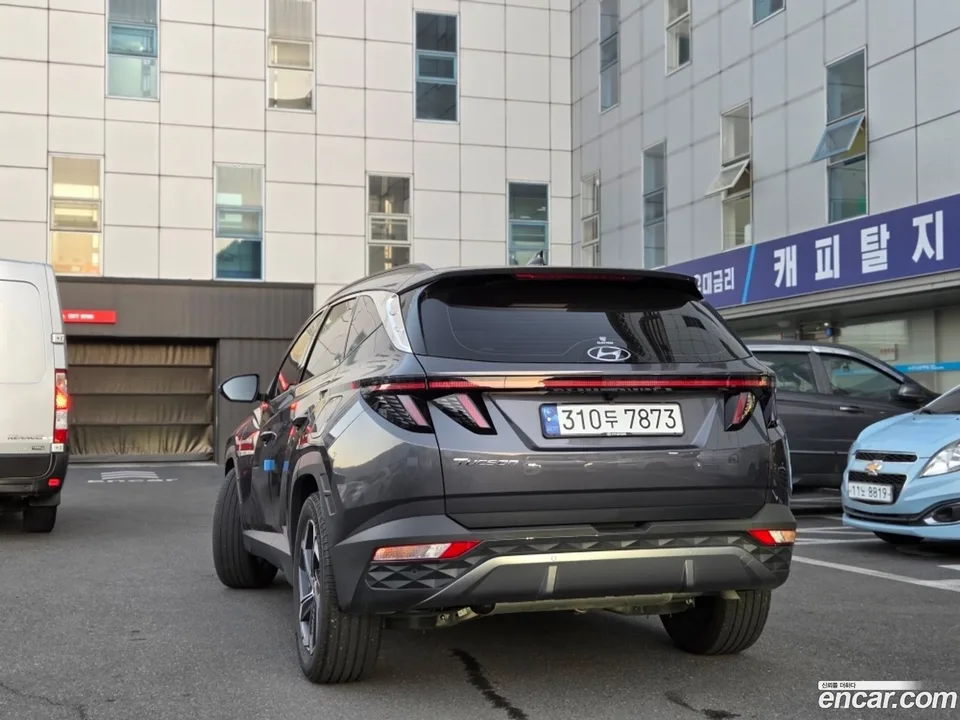 Hyundai Tucson 1.6 2WD 2023 — миниатюра 4
