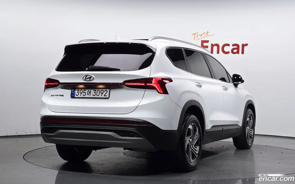 Hyundai SantaFe 2.2 2WD 2023 — миниатюра 2