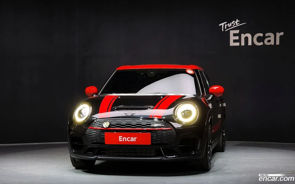 MINI Cooper S Clubman JCW 2022 — миниатюра 3