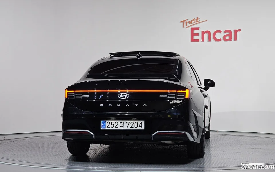 Hyundai Sonata The Edge 1.6 2023 — миниатюра 4