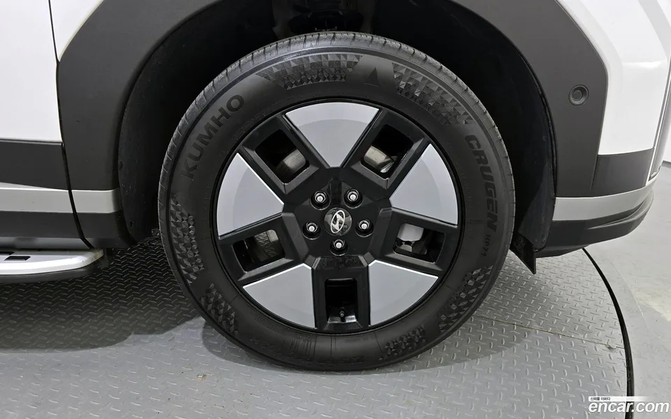 Hyundai SantaFe HEV 1.6 2WD 2023 — миниатюра 5