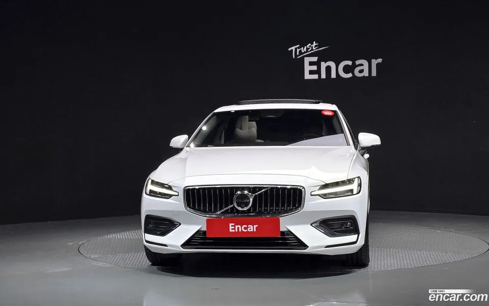 Volvo S60 B5 2022 — миниатюра 3