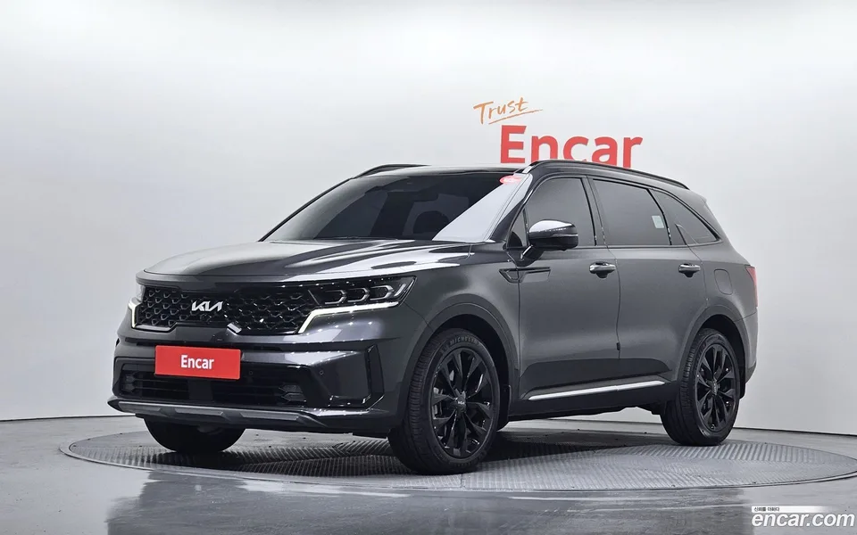Kia Sorento 2.5T 4WD 2023 — фото 1, купить с доставкой в Москву