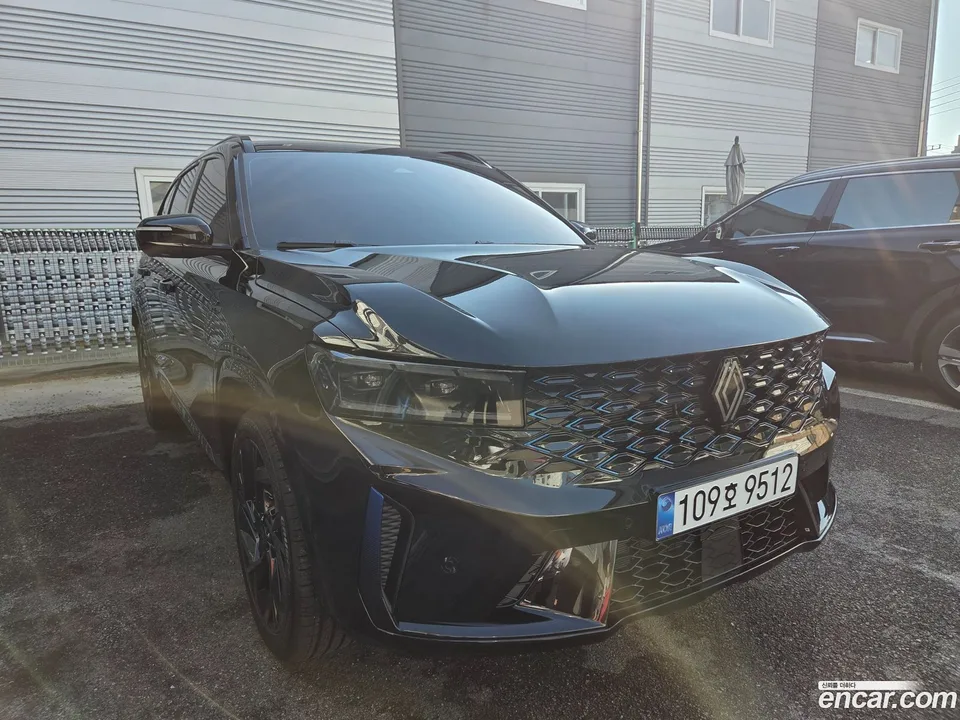 Renault Samsung Grand Koleos 1.5 E-TECH 2WD 2025 — миниатюра 3
