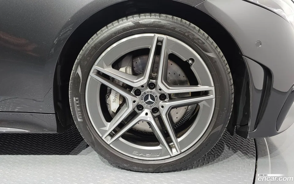 Mercedes-Benz CLS-Class CLS300d 4MATIC 2023 — миниатюра 5
