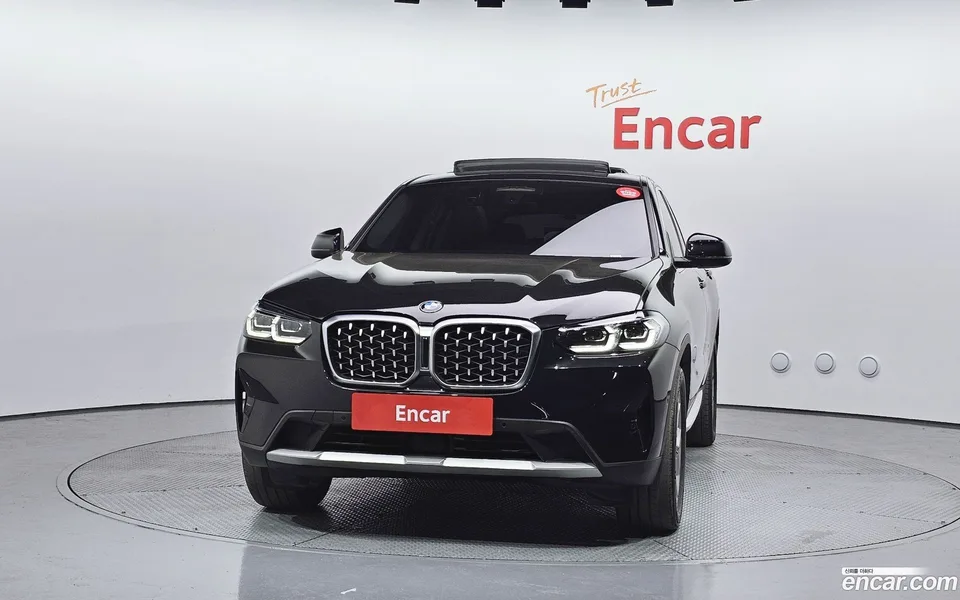 BMW X4 xDrive20d xLine 2022 — миниатюра 3