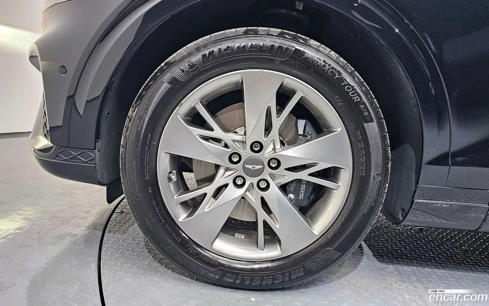Genesis GV70 2.5T 2WD 2022 — миниатюра 5
