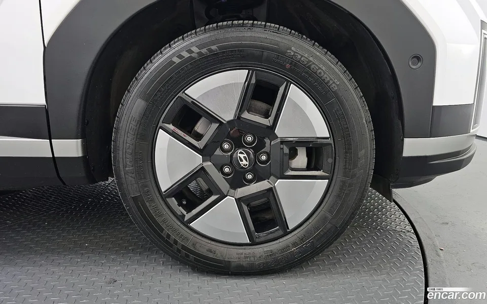 Hyundai Santa Fe HEV 1.6 4WD 2023 — миниатюра 5