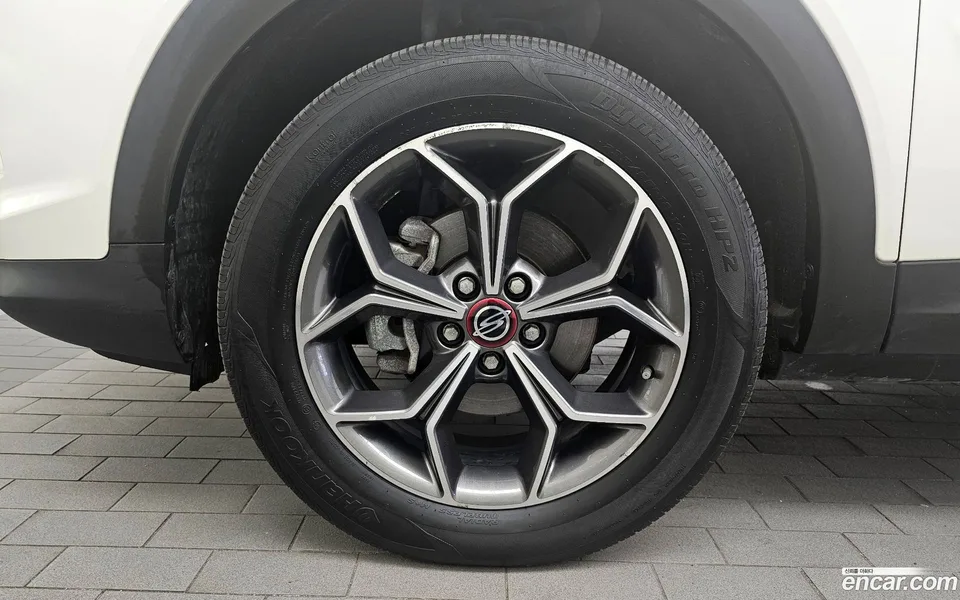 KG Mobility Korando 1.5 2WD R- 2022 — миниатюра 5
