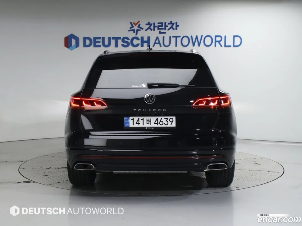 Volkswagen Touareg 3.0 TDI R-Line 2023 — миниатюра 4