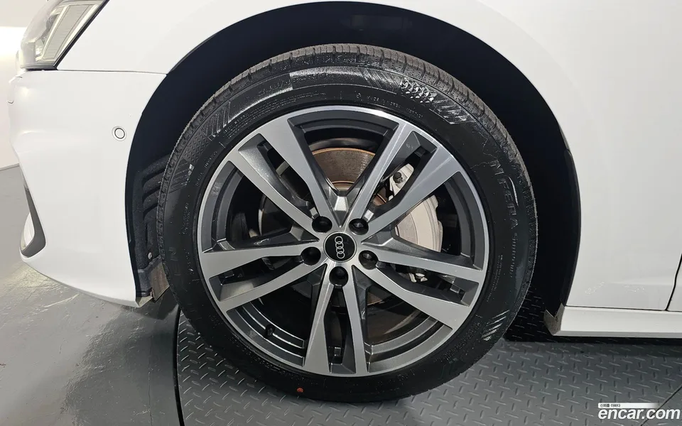 Audi A6 45 TFSI 2022 — миниатюра 5