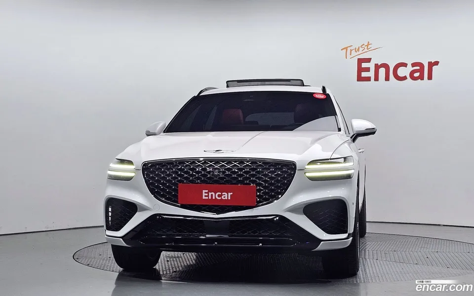 Genesis GV70 2.5T 2WD 2023 — миниатюра 3