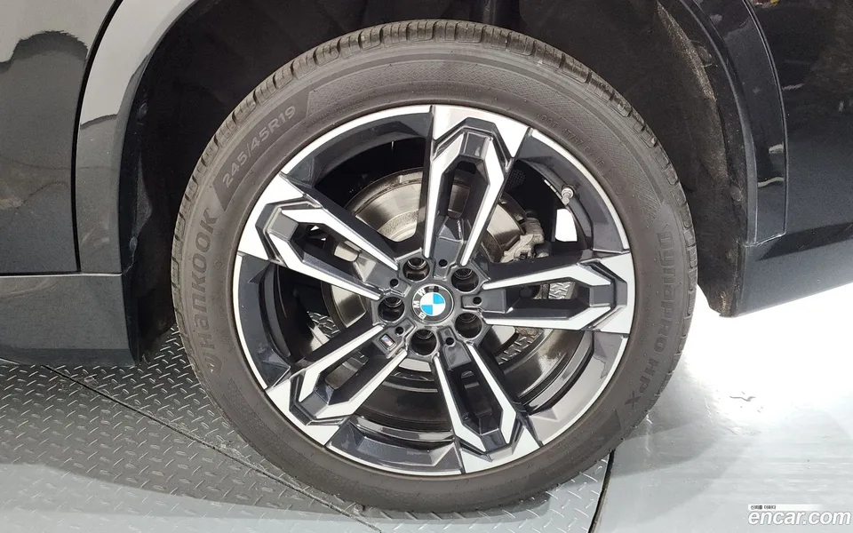 BMW X1 sDrive 20i M 2023 — миниатюра 5