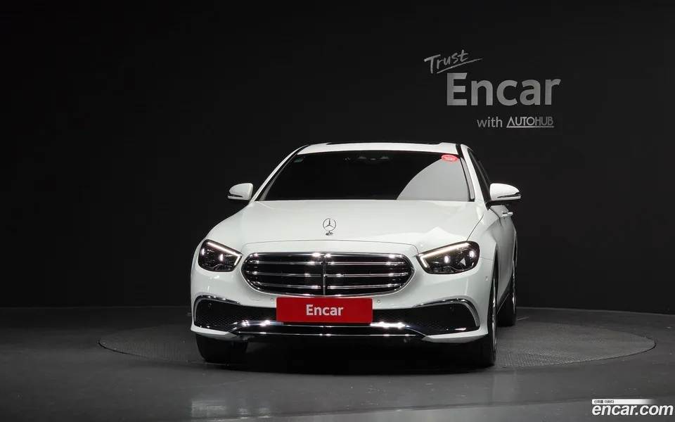 Mercedes-Benz E-Class E250 2022 — миниатюра 3