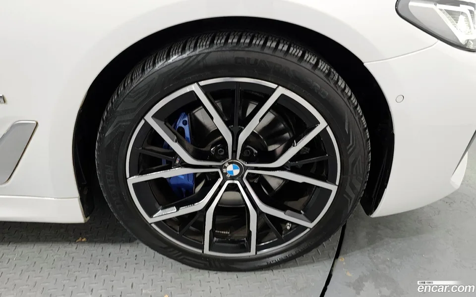 BMW 5 Series 530i M 2022 — миниатюра 5