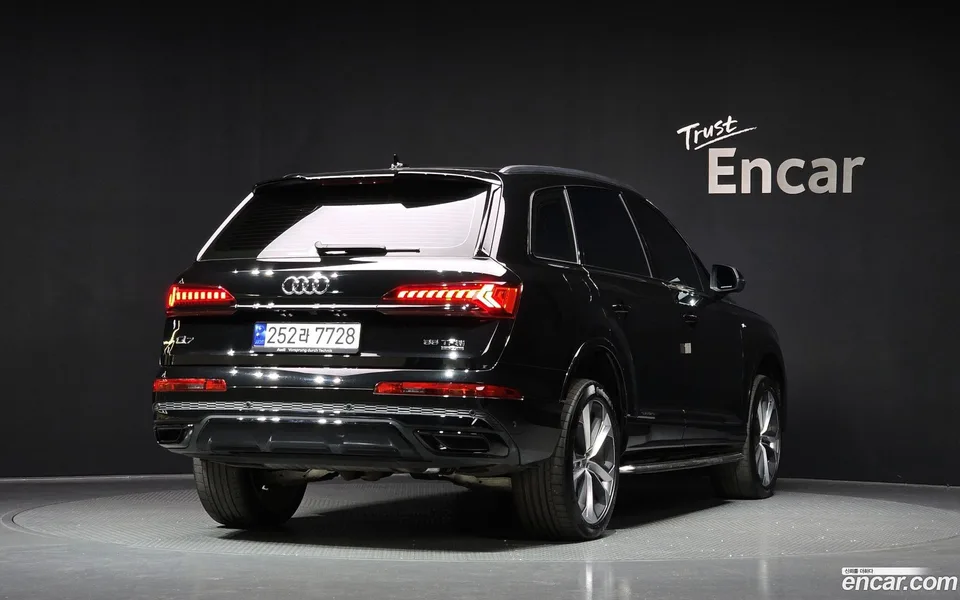 Audi Q7 (4M) 55 TFSI 2023 — миниатюра 2