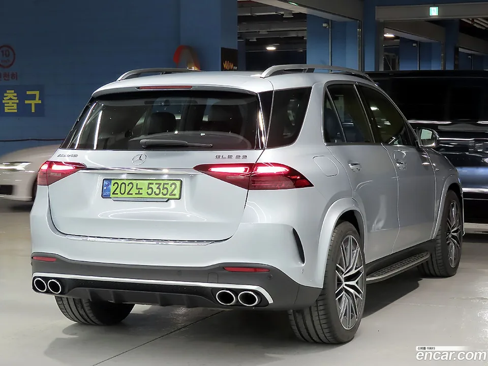 Mercedes-Benz GLE-Class AMG GLE53 4MATIC+ 2024 — миниатюра 4
