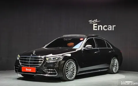Mercedes-Benz S-Class 2023 купить в Москве