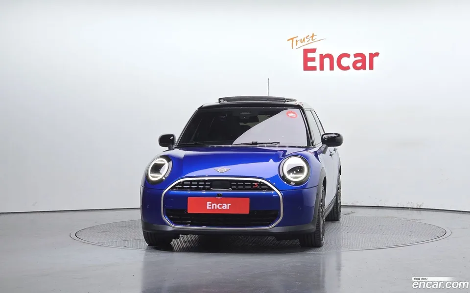 MINI Cooper S 5 2025 — миниатюра 3