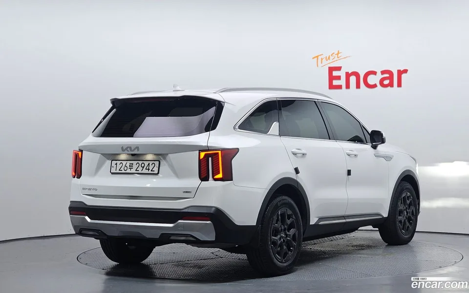 Kia Sorento HEV 1.6 2WD 2024 — миниатюра 2