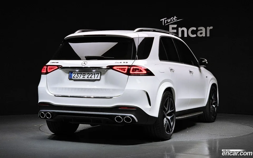 Mercedes-Benz GLE-Class AMG GLE53 4MATIC+ 2023 — миниатюра 2
