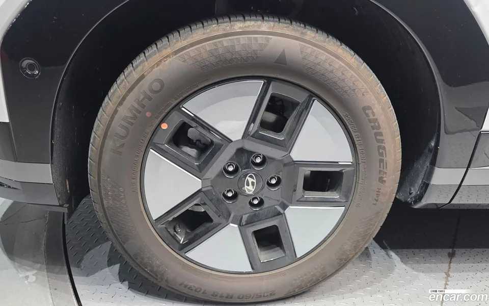 Hyundai SantaFe HEV 1.6 2WD 2023 — миниатюра 5