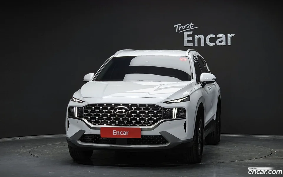 Hyundai Santa Fe HEV 1.6 2WD 2023 — миниатюра 3
