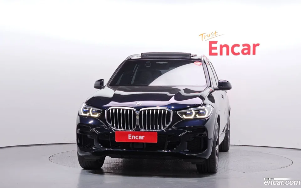 BMW X5 xDrive 40i M 2022 — миниатюра 3