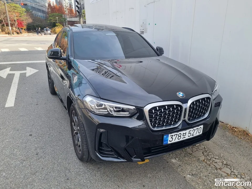 BMW X4 xDrive20i M 2024 — миниатюра 3