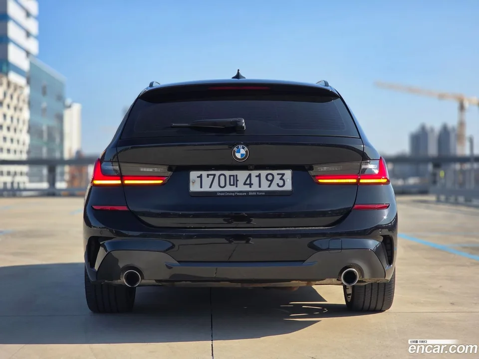 BMW 3 Series 320i M 2022 — миниатюра 5