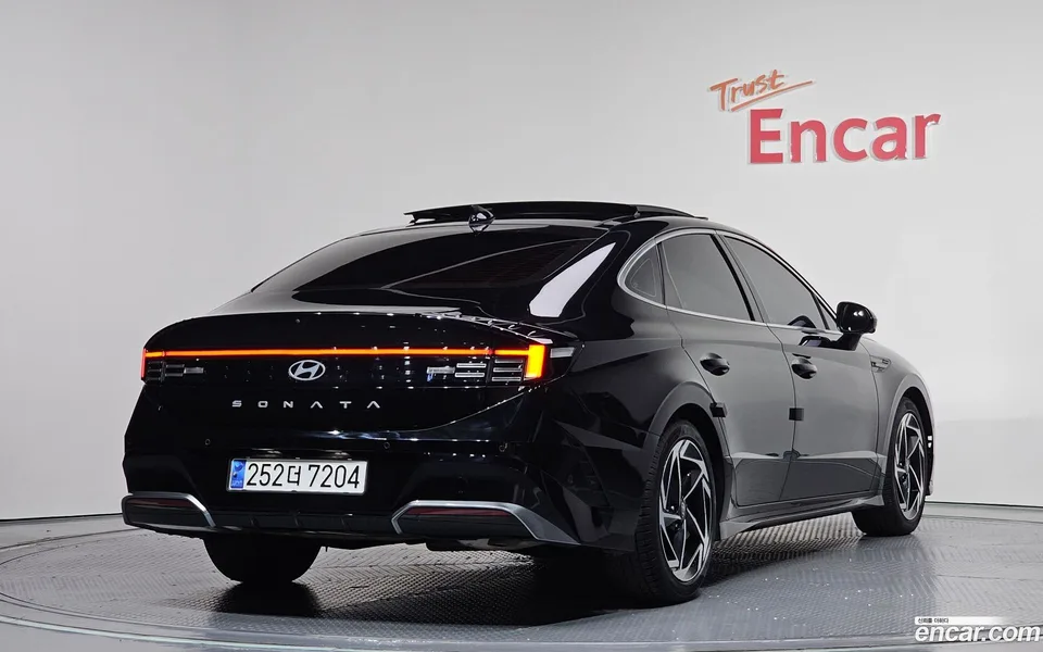 Hyundai Sonata The Edge 1.6 2023 — миниатюра 2