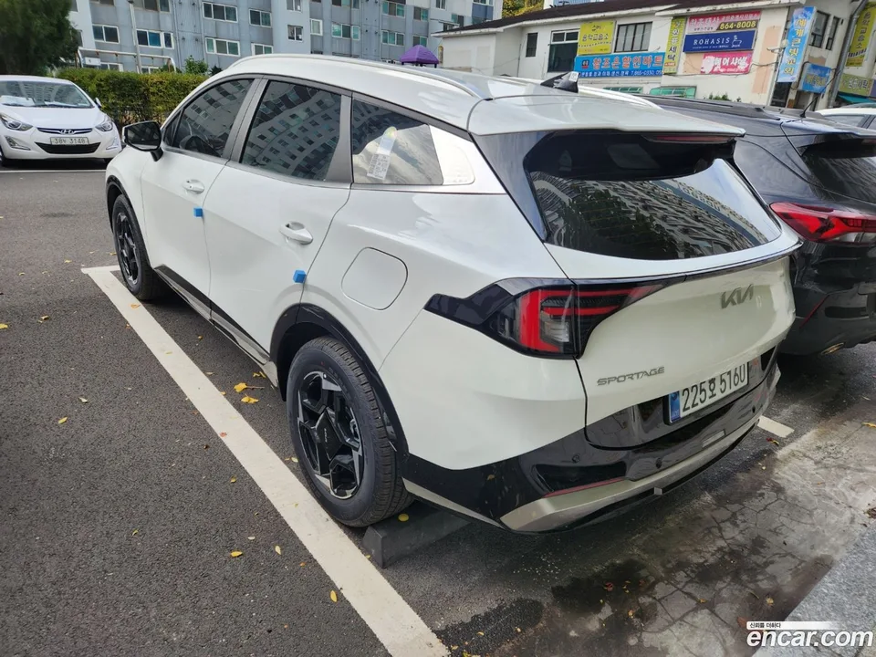 Kia Sportage Hybrid HEV 1.6 2WD 2025 — миниатюра 5