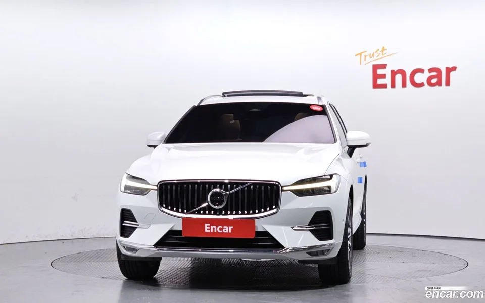 Volvo XC60 B5 2023 — миниатюра 3