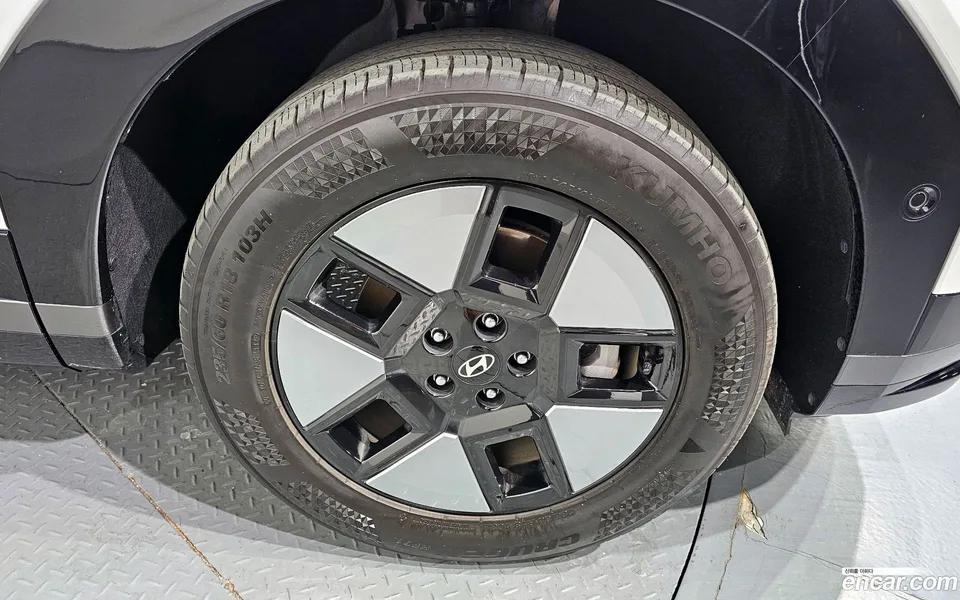 Hyundai SantaFe HEV 1.6 2WD 2023 — миниатюра 5