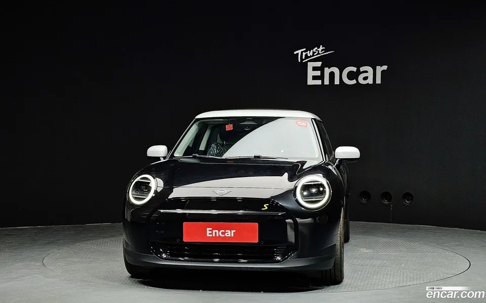 MINI Cooper Electric SE 2024 — миниатюра 3